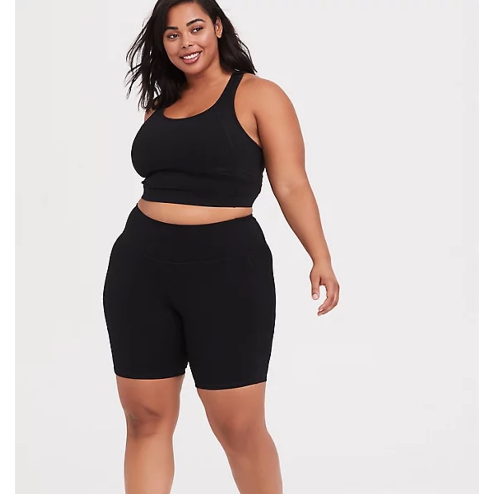 NWOT!! Torrid - BLACK WICKING ACTIVE BIKE SHORT